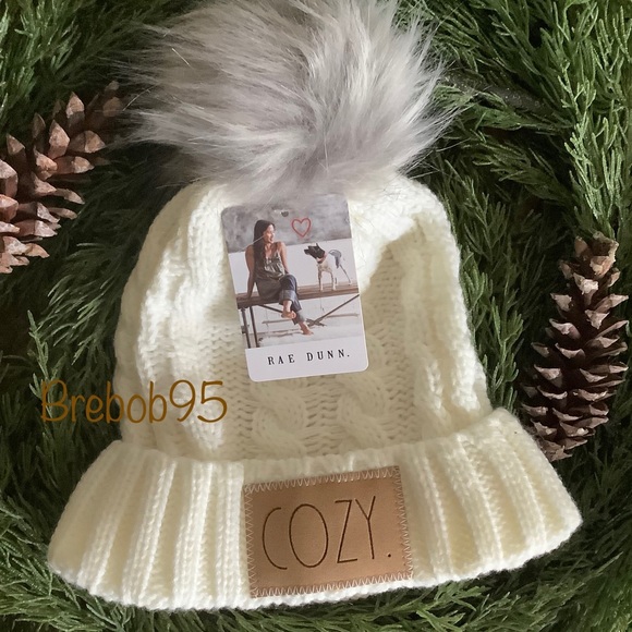 Rae Dunn COZY Beanie Hat NWT - Great Gift - Picture 1 of 2
